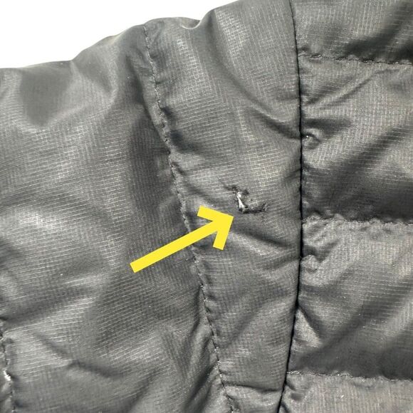 Mountain Hardwear Youth Medium Down Puffy Jacket Black Size Medium - Read - Picture 7 of 9